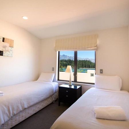 Lakefront Luxury Penthouse Central Queenstown Exteriér fotografie
