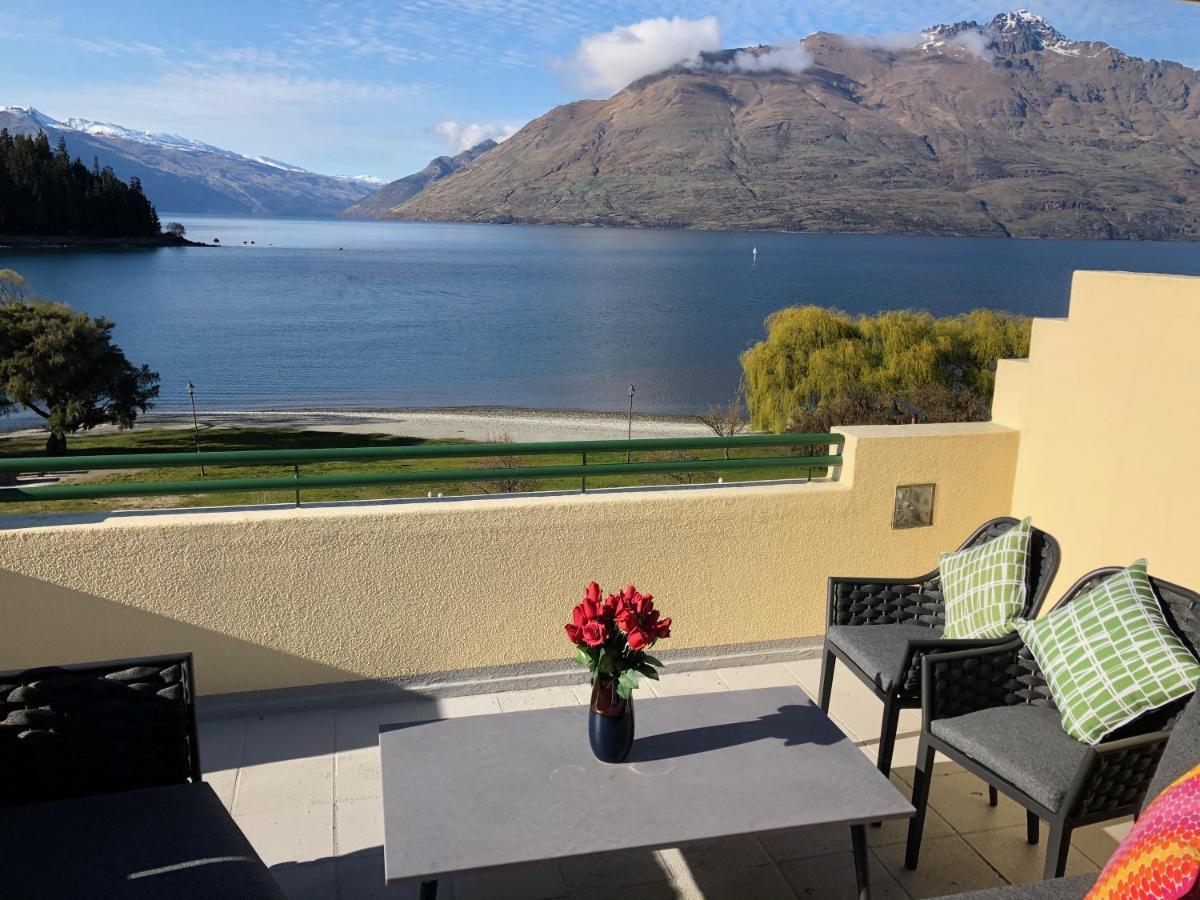 Lakefront Luxury Penthouse Central Queenstown Exteriér fotografie