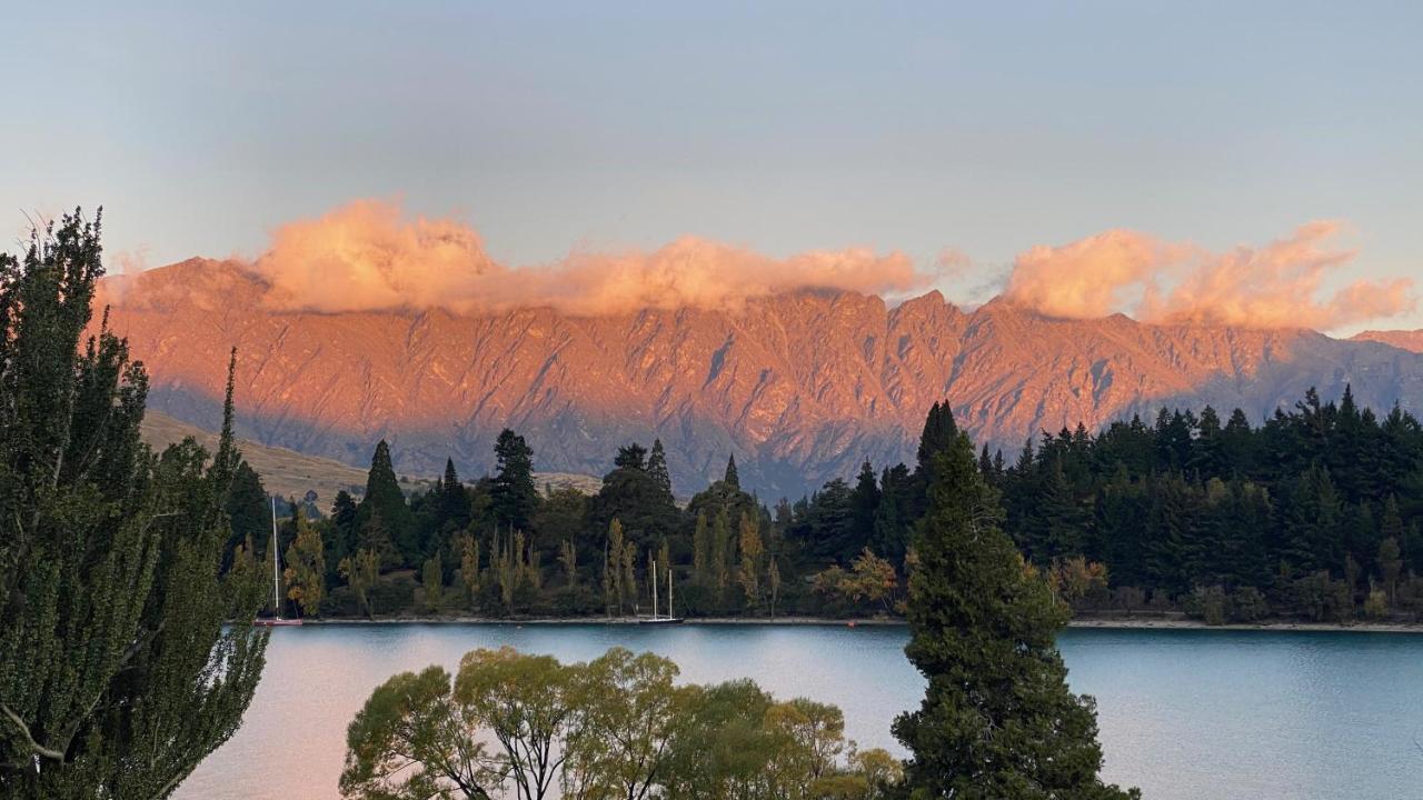 Lakefront Luxury Penthouse Central Queenstown Exteriér fotografie